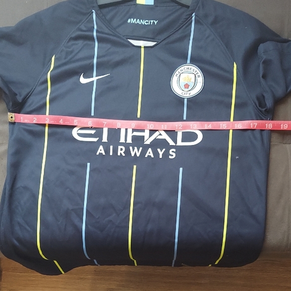Nike Kids Manchester City Dark Blue Jersey - Picture 12 of 12
